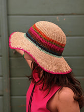 Lade das Bild in den Galerie-Viewer, Hut