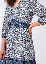 Lade das Bild in den Galerie-Viewer, Kleid "Jana"