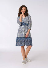 Lade das Bild in den Galerie-Viewer, Kleid "Jana"