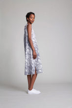 Lade das Bild in den Galerie-Viewer, Sommerkleid "Dress Som"